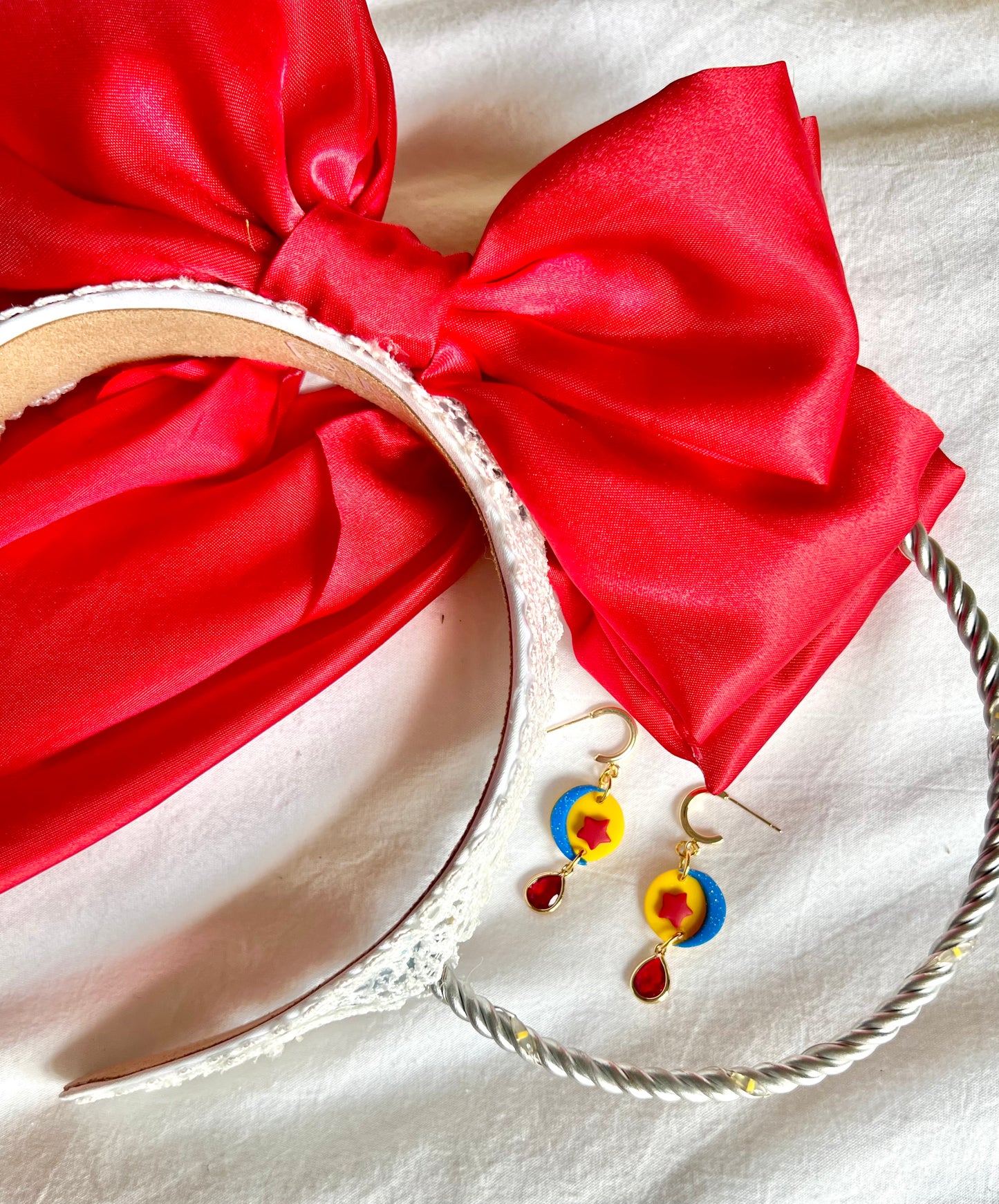 Luxo dangles